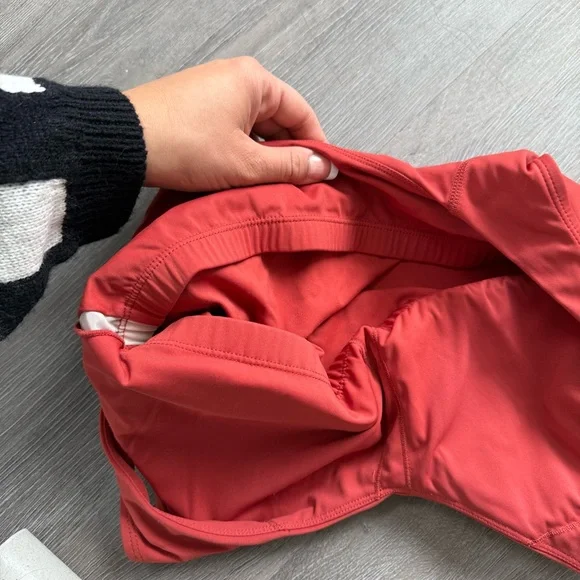 The Gym People Red/orange terracotta sports bra tank V-Neck Crop Top Large - Picture 2 of 2